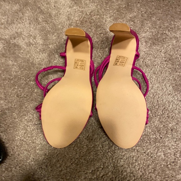 Drifting Slowly Heeled Sandals - Fuchsia - Picture 6 of 8